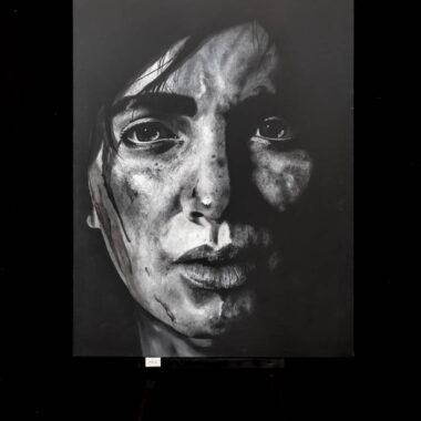 Peinture d'un visage en noir et blanc par l'artiste Coliombe